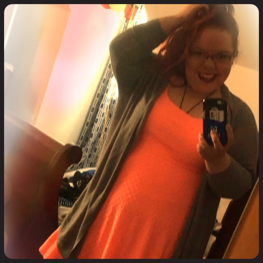 Meet your Posher, Courtnee